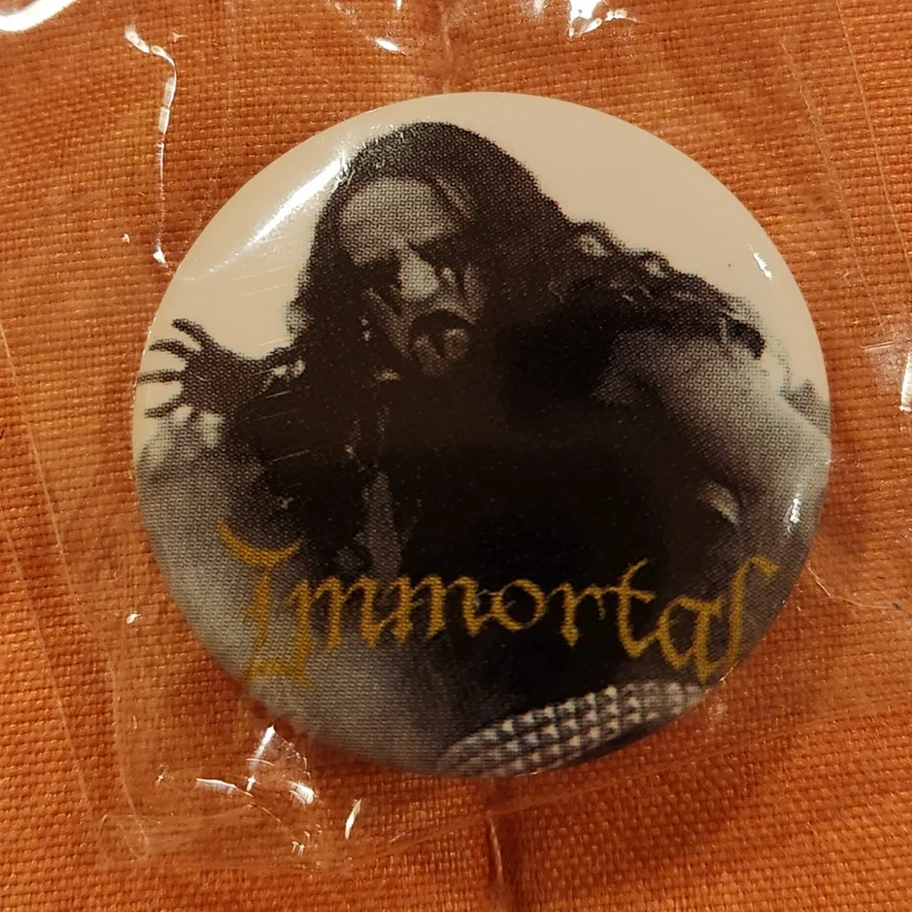 IMMORTAL Band - 4 Buttons and 1 Pendant Set - NEW